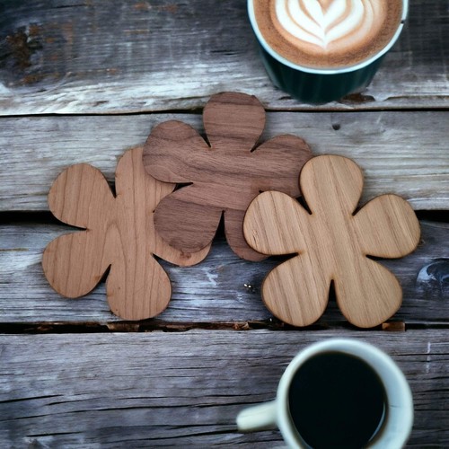 Daisy floral wooden coaster - floral,