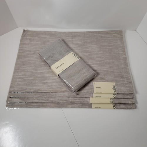 Set new oake placemats - 4,